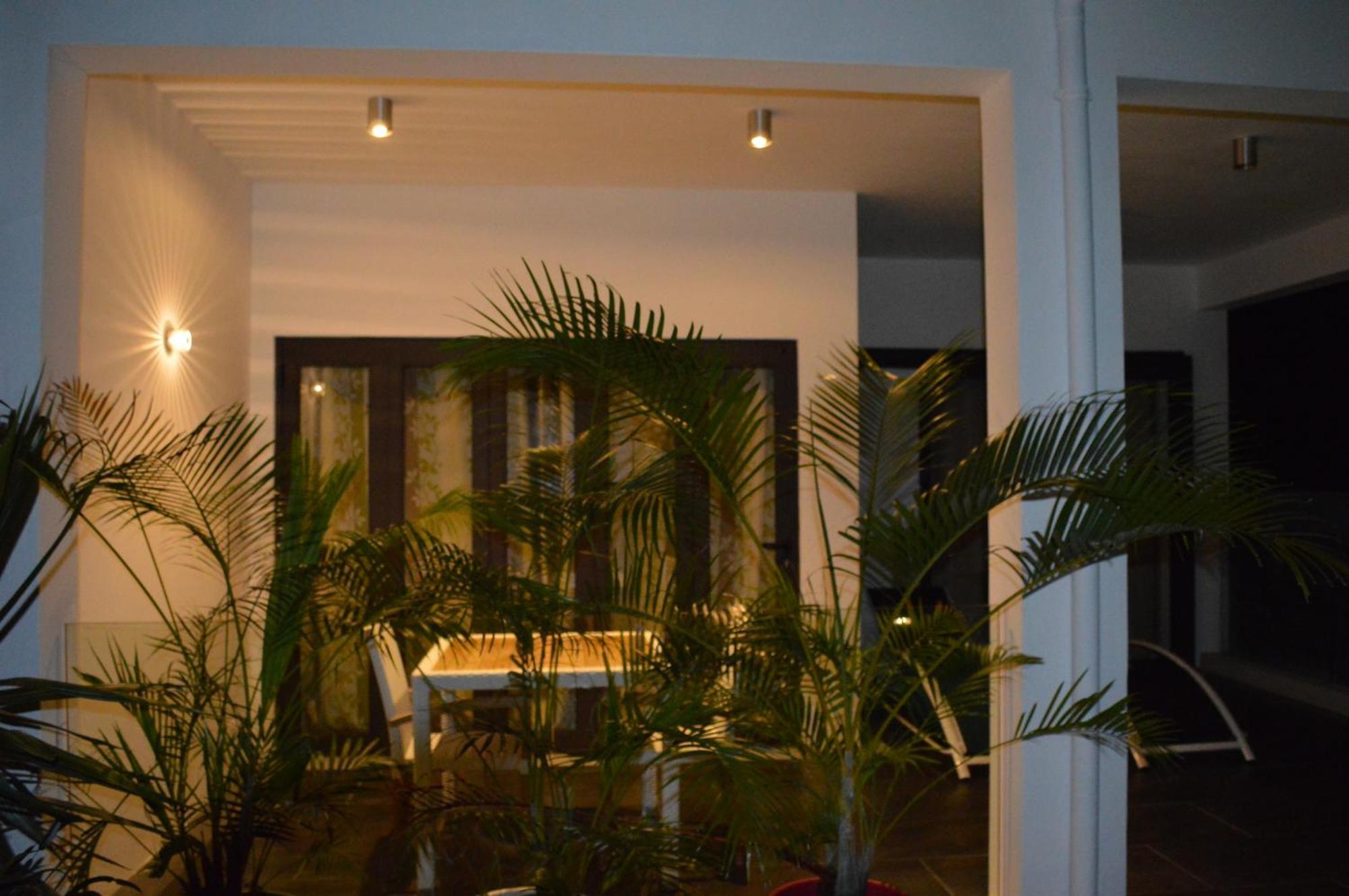 Pingo Premium Apartment La Gaulette Room photo
